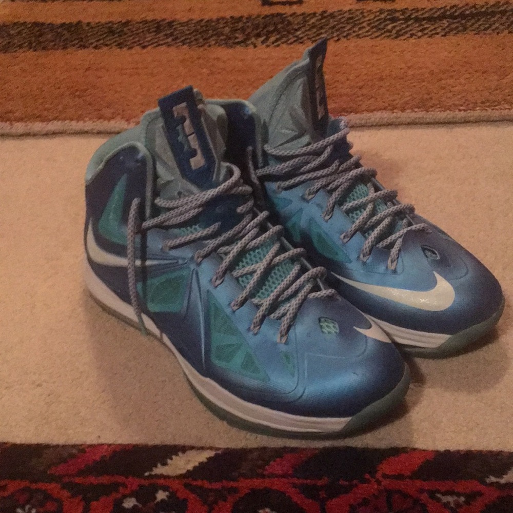 Nike Lebron 10